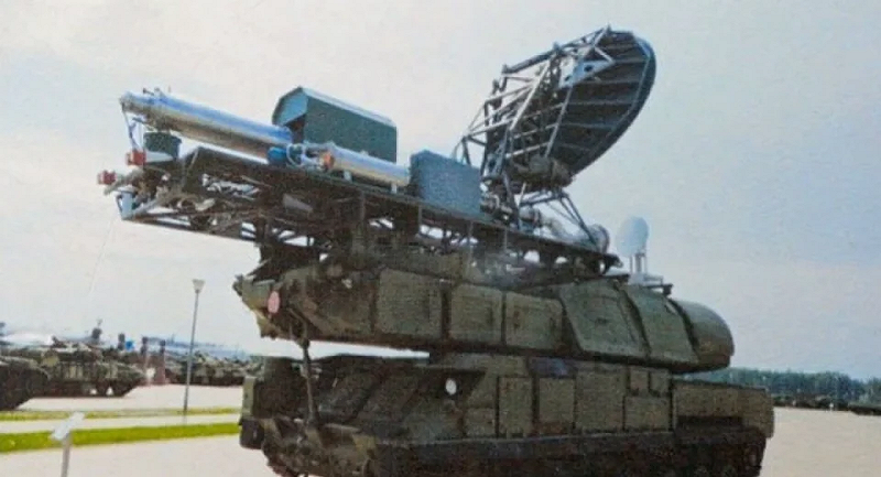 機動式微波輻射武器系統「狂怒」(Furor)。 圖:翻攝自 《騰訊新聞》「寰球戰略解讀」 機動式微波輻射武器系統「狂怒」(Furor)。 圖:翻攝自 《騰訊新聞》「寰球戰略解讀」