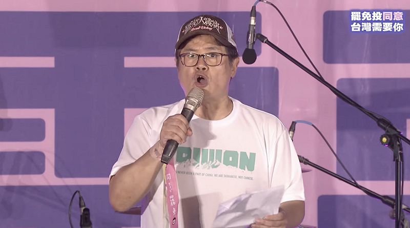  陳世杰說，這場大罷免不是情緒宣洩、不是翻桌，是整理桌面。 圖：翻攝自護國大遶境YT 