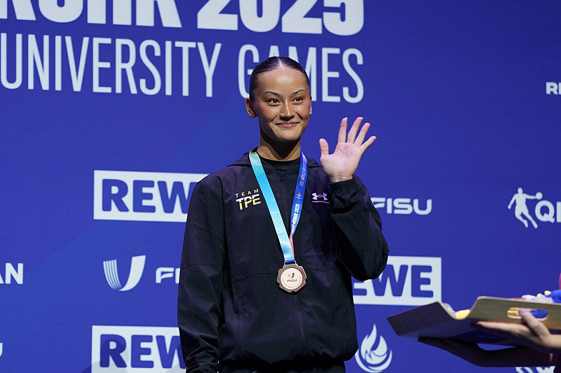 從瑞典轉籍到台灣的21歲混血體操女將陳瑞安（圖），26日在萊茵魯爾世大運女子全能決賽，以52.065分勇奪銅牌，成為台灣首名在世大運奪牌的體操女將。（大專體總提供）中央社記者陳容琛傳真 114年7月26日   