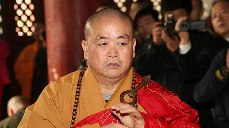 少林寺住持釋永信涉嫌刑事犯罪，挪用侵占計畫資金寺院資產，且長期與多名女性保持不正當關係並育有私生子，引發社會   圖：翻攝自中國社群平台「微博」