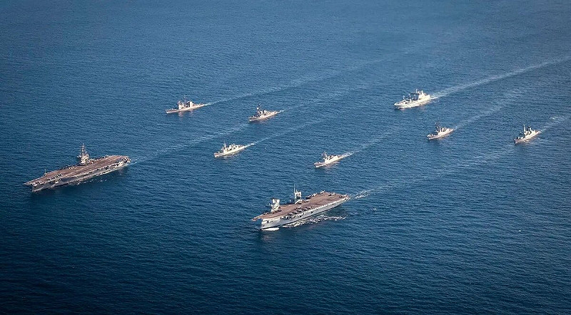  希利日前與澳洲副總理兼國防部長馬爾斯（Richard Marles）一同登艦參與「劍魚軍演」。 圖：翻攝自 X 