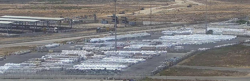 大量空投援助物資集中在加薩地帶。   圖：翻攝自 X @Israelwaronhama