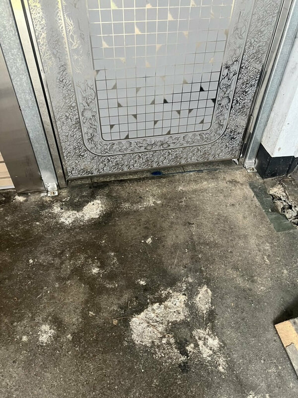 罷免國民黨立法委員馬文君團體4日表示，埔里鎮志工據點疑遭潑灑酸性液體，已蒐證報警。（罷免馬文君團體提供）中央社記者蕭博陽南投縣傳真  114年8月4日   