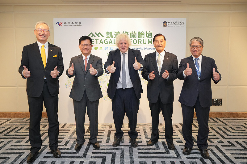 由左至右分別為吳志中、林佳龍、強生、陳唐山、賴怡忠 圖:翻攝自林佳龍臉書 由左至右分別為吳志中、林佳龍、強生、陳唐山、賴怡忠 圖:翻攝自林佳龍臉書