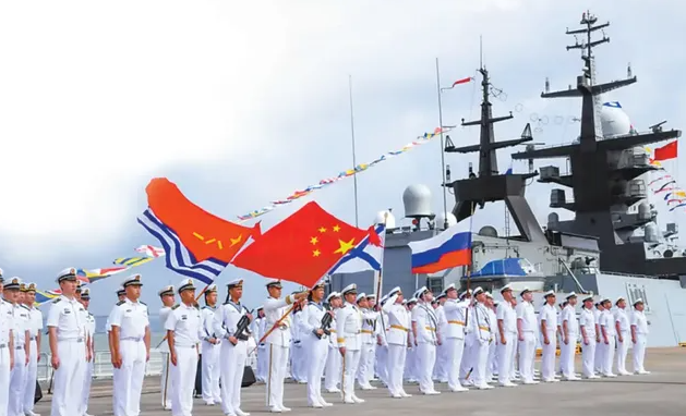 中俄海軍聯合演習。 圖:翻攝自憤怒的熊貓仔
