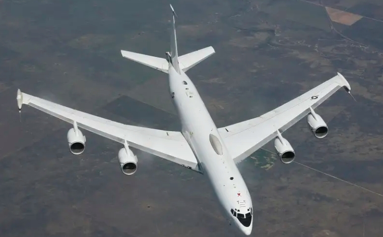 美軍E-6B 「水星」預警機。 圖 : 翻攝自軍事評論 美軍E-6B 「水星」預警機。 圖 : 翻攝自軍事評論