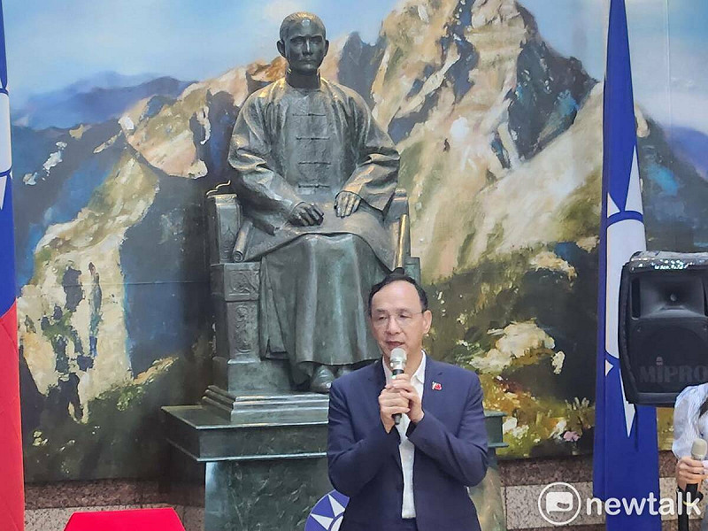 國民黨主席朱立倫於「抗戰勝利暨台灣光復80週年紀念展」揭幕儀式上致詞。   圖：黃建豪/攝