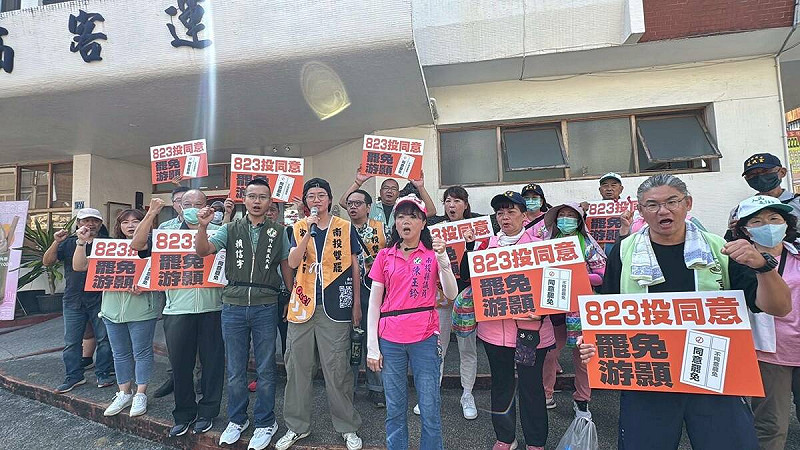 南投縣黨部主委陳玉鈴於南投游顥選區分進合擊。   圖：民進黨提供