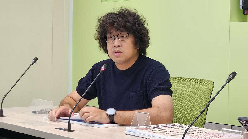 民進黨立委沈伯洋。   圖：蕭依岑/攝