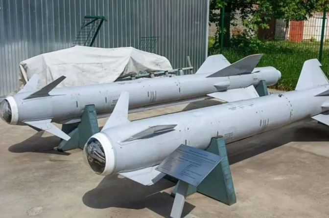 俄軍舊型 Kh-59M 飛彈。   圖:翻攝自陶慕劍觀察