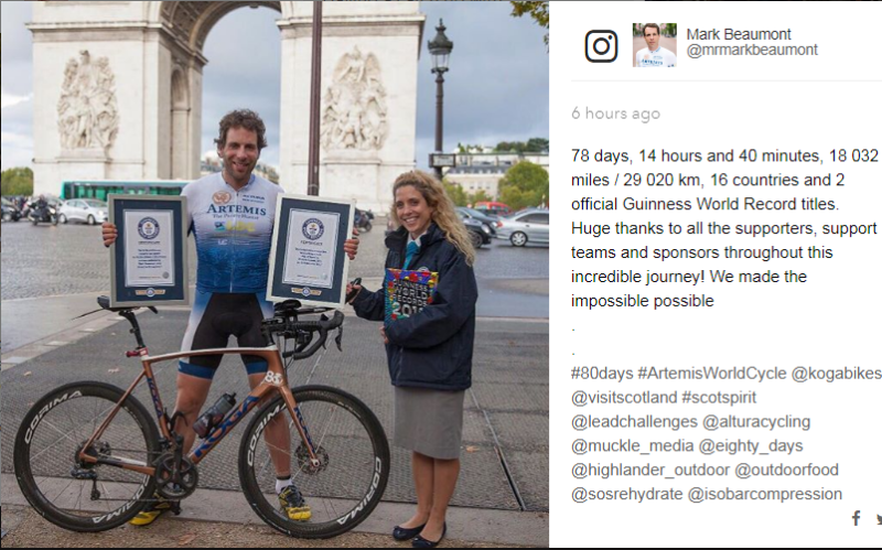 英國騎士馬克‧博蒙特（左）以79天騎單車方式，完成環遊世界夢想，也寫下新的金氏世界紀錄。   圖：翻攝博蒙特推特