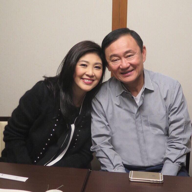 流亡海外的泰國前總理戴克辛和盈拉兄妹兩人，也曾於2005年和2014年回到梅州「尋根」。上一次公開到中國是去年2月農曆新年期間現身北京街頭，並透過網路向泰國民眾送上春節祝福。   圖：翻攝自盈拉臉書Yingluck Shinawatra
