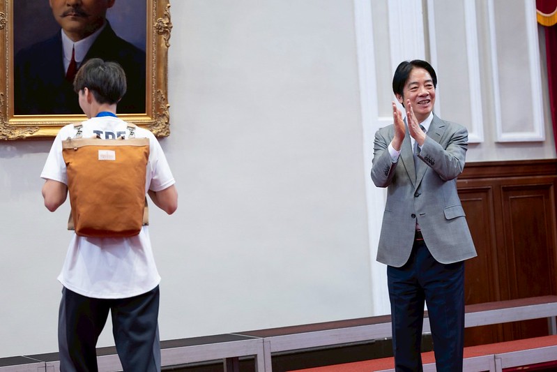 賴清德接見「2025年第12屆成都世界運動會」代表團。 圖:總統府提供 賴清德接見「2025年第12屆成都世界運動會」代表團。 圖:總統府提供