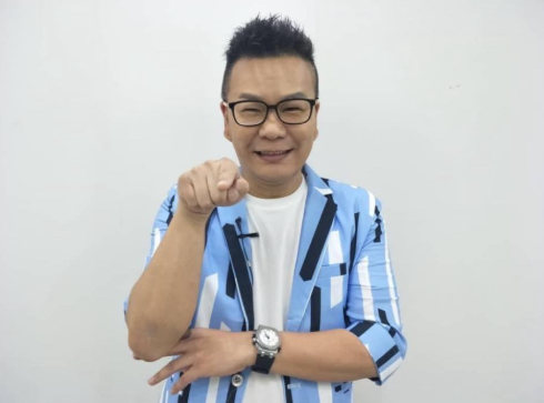 沈玉琳上月29日因持續發燒送醫檢查，在本月6日確認罹患血癌，必須全面停工休養。   圖：翻攝自沈玉琳FB