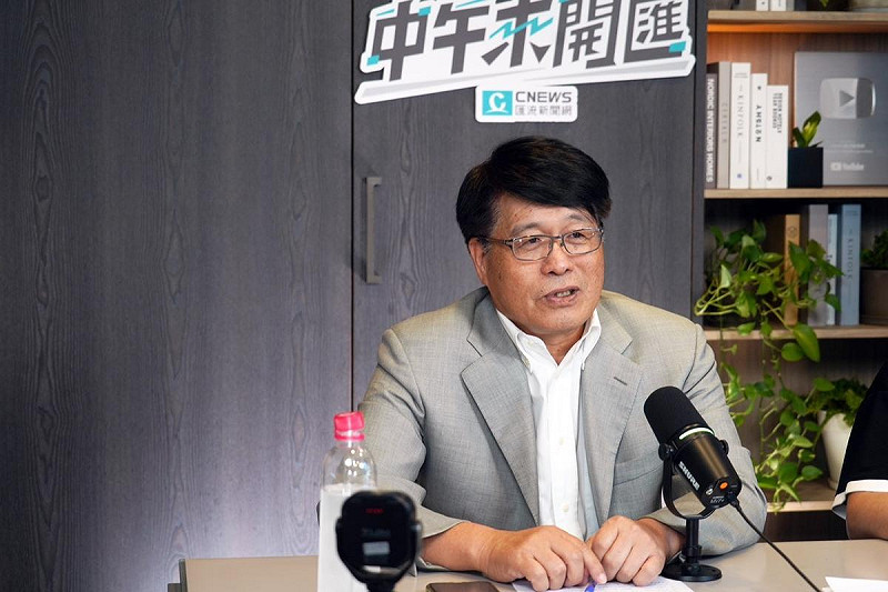 總統聲望就像「股價」，能直接反映人民的信心變化，「你現在從58掉到33，就是股價重挫，人民的支持揮發掉了，這是天大地大的事情。」   圖：《中午來開匯》提供