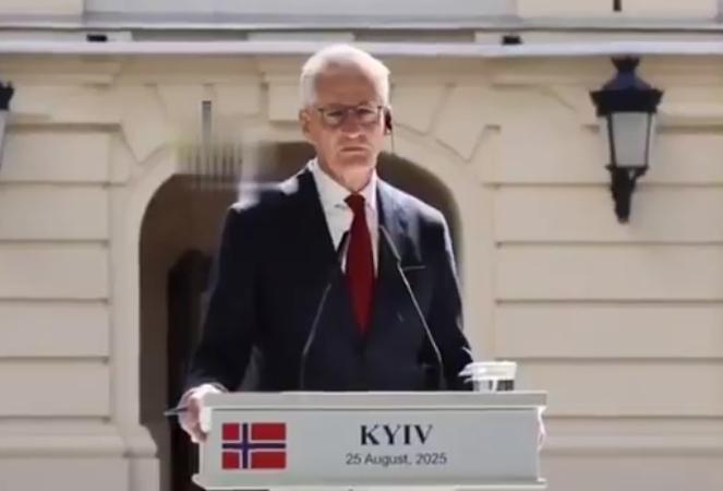  挪威總理史特勒（Jonas Gahr Støre）則在基輔與澤連斯基會面時宣布，2025至2026年間將提供烏克蘭高達84.5億美元的援助。 圖：翻攝自 X 