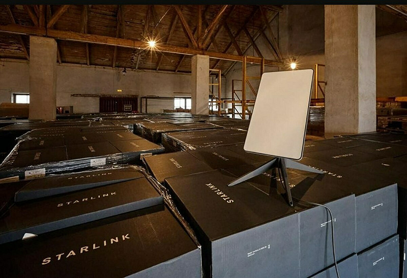  波蘭數位化部長坦言，政府將無法繼續負擔烏克蘭使用「星鏈」（Starlink）的費用。 圖：翻攝自 X 