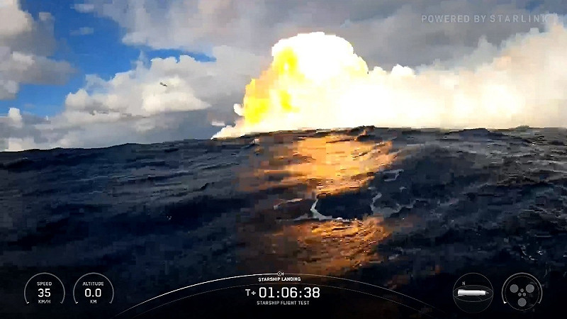 然而,星艦濺落後不久就發生爆炸,部分網友質疑此次星艦的試飛計畫可能不如 SpaceX 宣傳的那麼成功。 圖:擷取自 @SpaceX X 分享影片