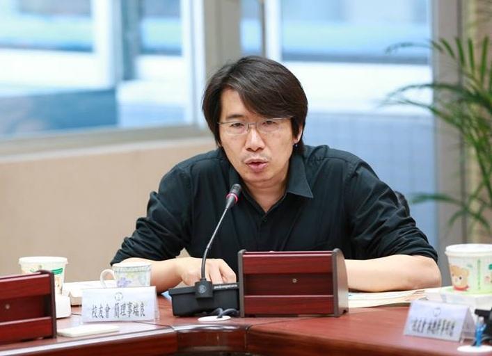 《台灣史上最大罷免》主編簡端良。 圖:Y’s Day「週三青年日」提供