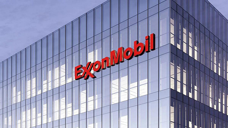美國石油巨頭埃克森美孚（ExxonMobil）近期與俄羅斯國營石油公司展開秘密談判，討論恢復在薩哈林島的石油計畫。   圖:翻攝自X帳號@nexta_tv