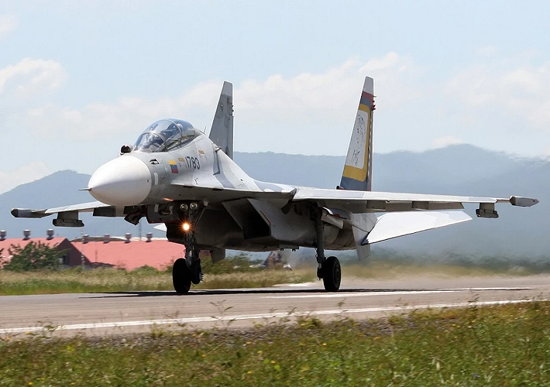 Su-30MKI 戰機。 圖:翻攝自騰訊新聞@零度 Su-30MKI 戰機。 圖:翻攝自騰訊新聞@零度