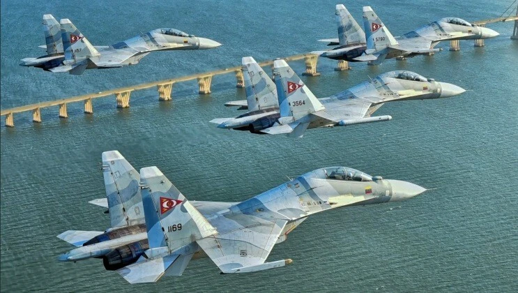 Su-30 戰機。 圖:翻攝自騰訊新聞@零度 Su-30 戰機。 圖:翻攝自騰訊新聞@零度