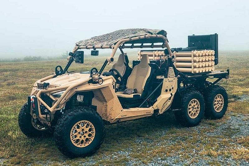 美國海軍陸戰隊展示車載「蠍子輕型移動迫擊砲系統」。   圖：翻攝polaris.com