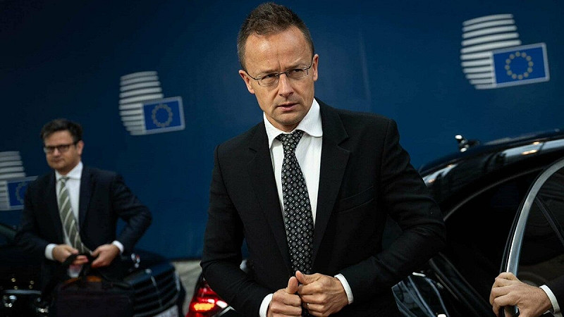  匈牙利外長西雅爾多（Péter Szijjártó）表態，匈牙利拒絕開啟烏克蘭的首輪入盟談判。 圖：翻攝自 X 