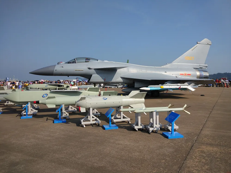 殲-10B戰鬥機。 圖:翻攝自 騰訊新聞   殲-10B戰鬥機。 圖:翻攝自 騰訊新聞