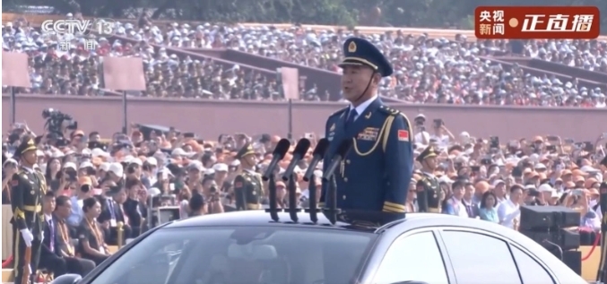 中國閱兵總指揮韓勝延 圖 : 翻攝自央視直播