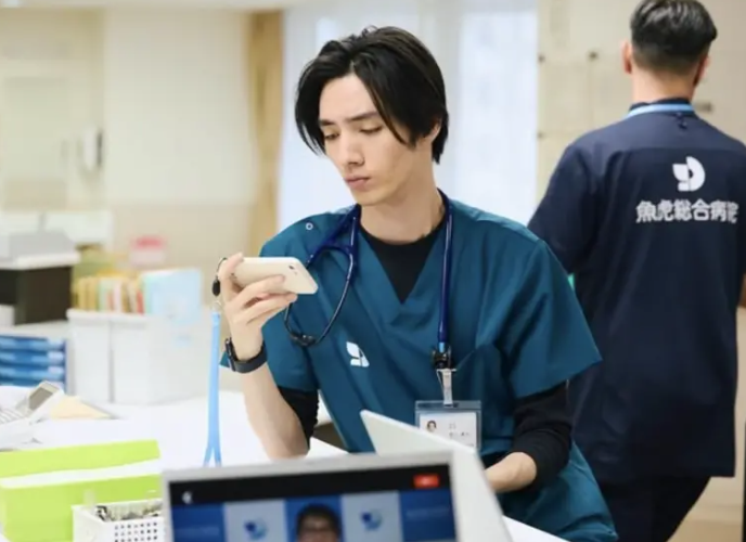 清水尋也參演的新電視劇《第19號病歷表》還在熱播中，電視台表示，之後的集數可能會刪減清水尋也演出鏡頭。   圖：翻攝自清水尋也IG
