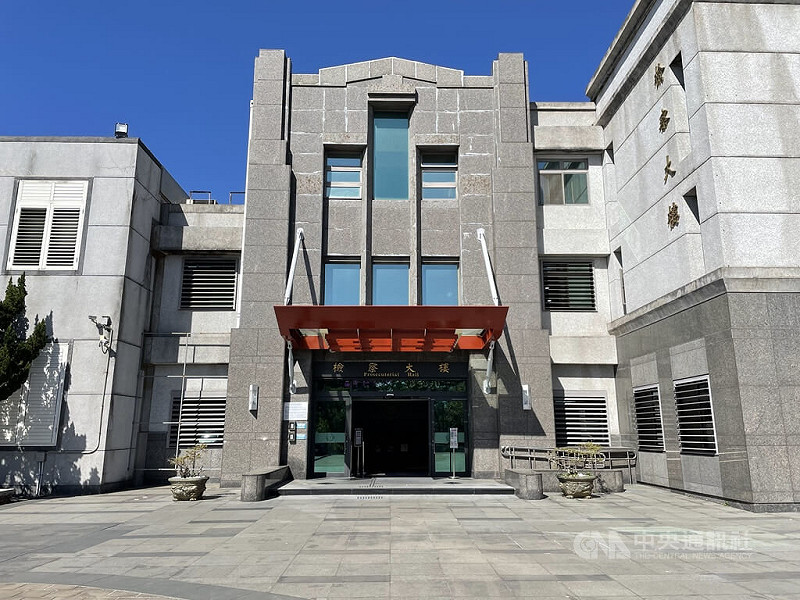 花蓮縣秀林鄉某校29歲女教師5月17日被發現陳屍租屋處，警方逮捕涉案劉姓喑啞男子，檢方調查，劉男闖入宿舍，違反女教師意願強制性交，還徒手將她勒斃，花蓮地檢署（圖）4日依殺人等罪嫌提起公訴，並移審。中央社記者張祈攝　114年9月4日   