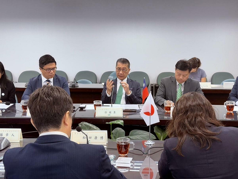 民進黨秘書長徐國勇5日下午接見日本松田康博訪問團   圖：民進黨提供