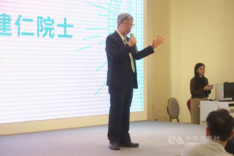 前副總統陳建仁6日於台灣聯合國協進會晚間舉行2025感恩餐會發表演講。 圖: 中央社提供