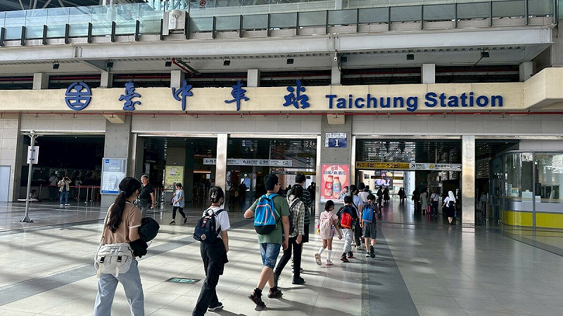 延伸教育，走出書堂的旅行。   圖：網銀基金會/提供