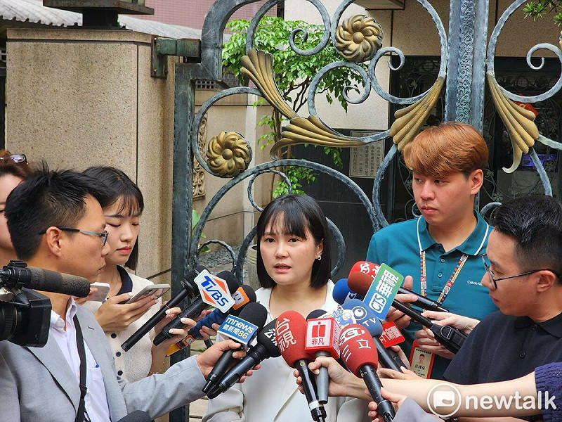 民眾黨發言人吳怡萱。   圖：周煊惠 / 攝