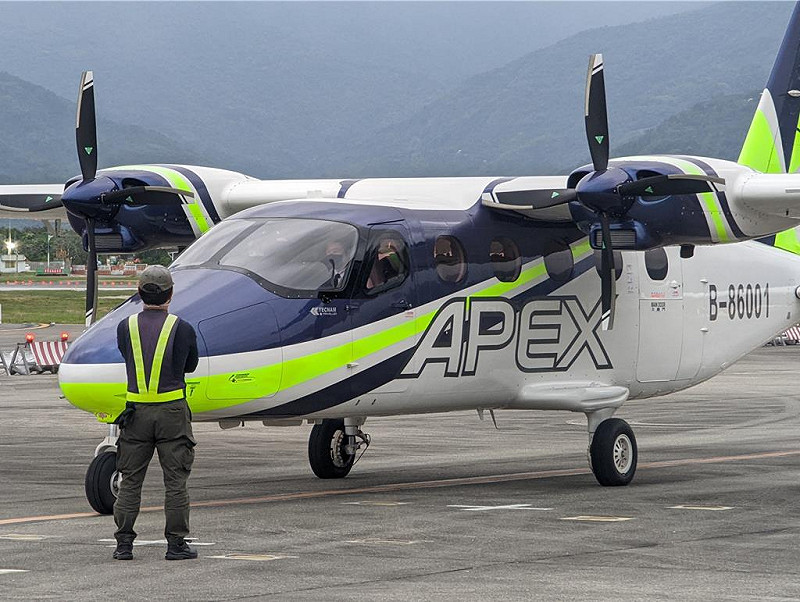 專營金門醫療後送專機的「安捷航空」。   圖：翻攝金門縣政府網頁