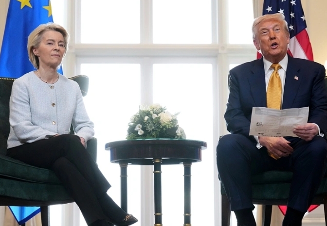 美國總統川普(右)會見歐盟執委會主席馮德萊恩。 圖 : 翻攝自視覺中國