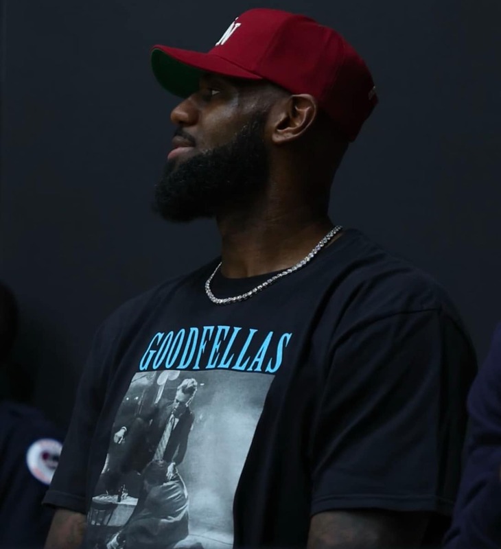中共官媒《人民日報》本（9）月 8 日刊登了美國職籃（NBA）明星詹姆斯（LeBron James）的署名文章。   圖：擷取自詹姆斯（LeBron James）的臉書