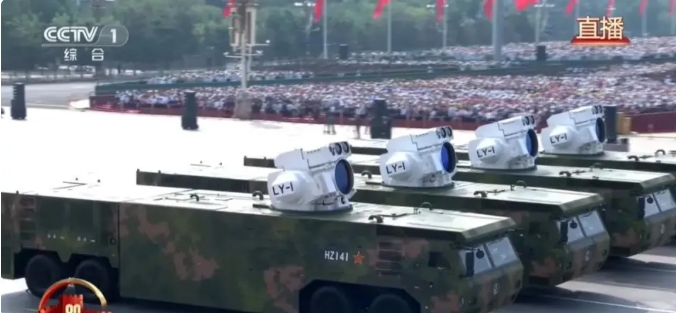 中共在北京閱兵展示的LY-1雷射武器。   圖 : 翻攝自CCTV
