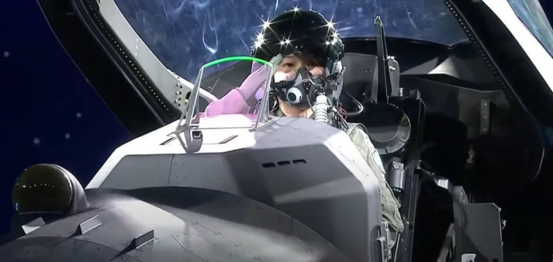  KF-21（上）的 IRST 傳感器將在第三階段被取代。 圖：翻攝自 騰訊新聞@看航天 