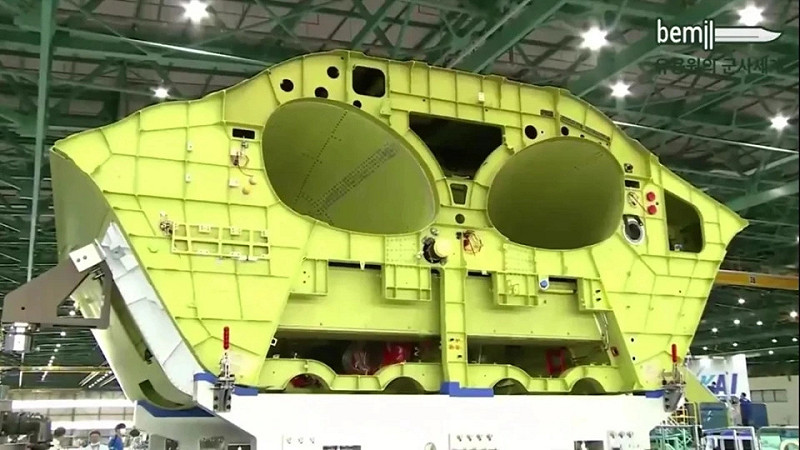  KF-21 機身結構截面。 圖：翻攝自 騰訊新聞@看航天 