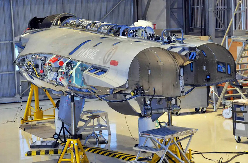 「陣風」(Rafale)戰鬥機的組裝狀況。 圖:翻攝自 騰訊新聞@墨甲戰刃 「陣風」(Rafale)戰鬥機的組裝狀況。 圖:翻攝自 騰訊新聞@墨甲戰刃