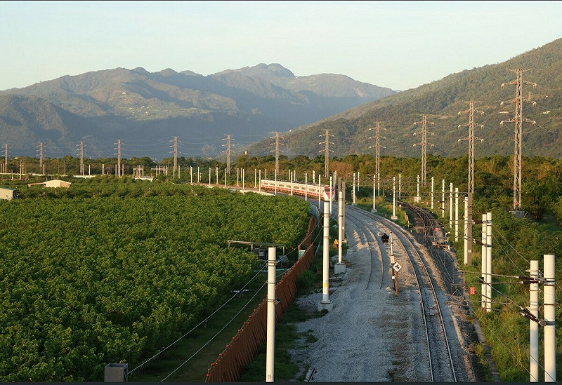 鐵道局表示，上週已將康樂至知本間的東正線列車，切換至新設的西正線行駛。   圖：交通部鐵道局／提供
