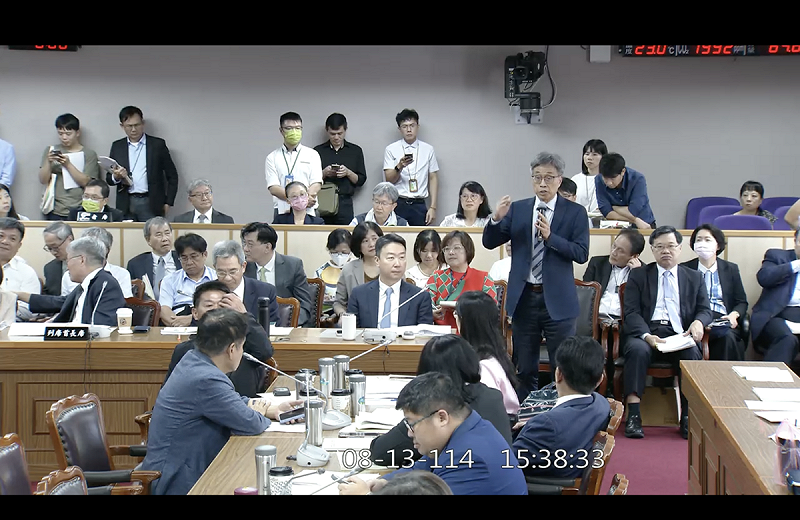 立法院8月13日黨團協商，農業部長陳駿季發言   圖：翻拍自立院會議隨選