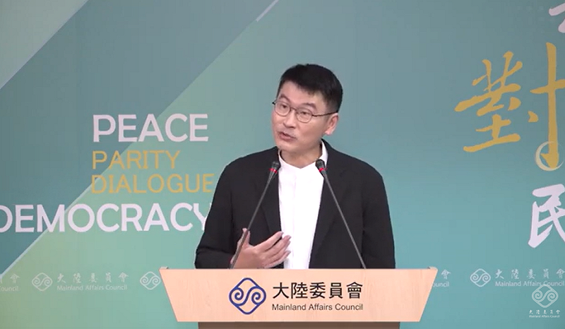 陸委會副主委暨發言人梁文傑今（25）日在例記者會反嗆，現在的國台辦每天喊打喊殺，整場記者會只有不斷的指責台灣當局，對兩岸交流毫無助益。   圖：擷自直播畫面
