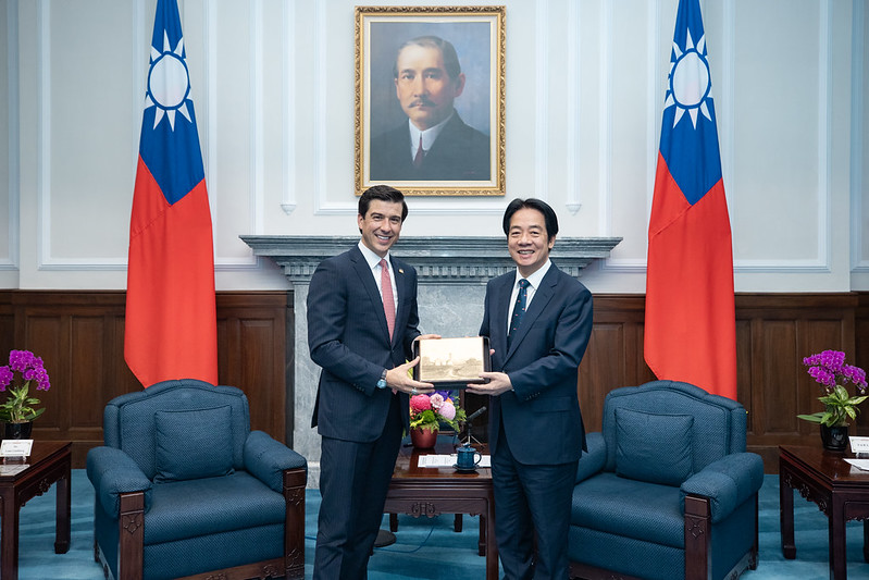 賴清德、美國農業部貿易及對外農業事務次長林德柏格（Luke Lindberg）   圖：總統府提供