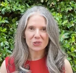 美國駐港澳總領事伊珠麗 （Julie Eadeh）。   圖 : 影片截圖