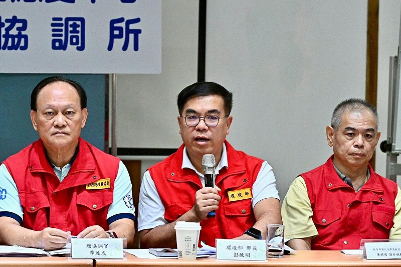 中央災害應變中心前進協調所今（4）日召開第 20 次工作會報。   圖 : 行政院/提供