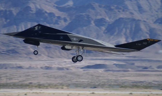  F－１１７夜鶯攻擊機起飛。 圖 : 翻攝自國平視野 